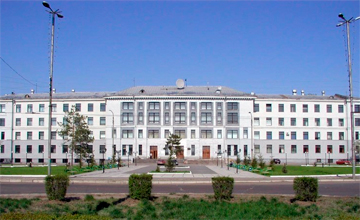 Карагандинский политех институт. Карту караганда университет. Караганда. Карагандинский горный университет. Каргту университет.