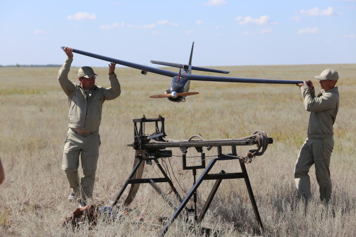 Дроны сегодня утром. БПЛА Казахстан «Шагала-м». БПЛА Raybird-3. Военные дроны Казахстана. Экипаж БПЛА.